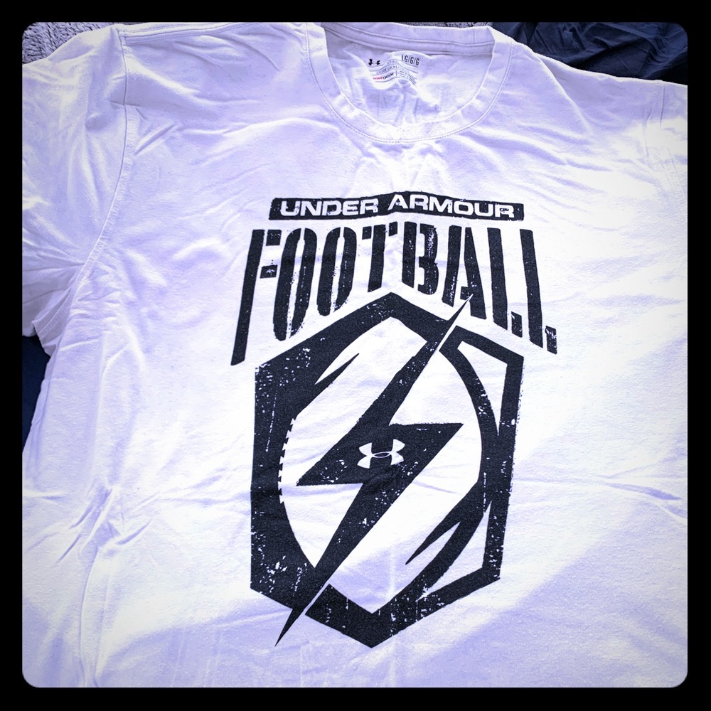 Under Armour football T shirt